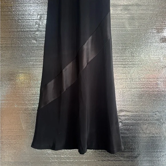 Laura Ashley 90s VTG black satin silky dress .US 4.Full length dress. - Picture 4 of 6
